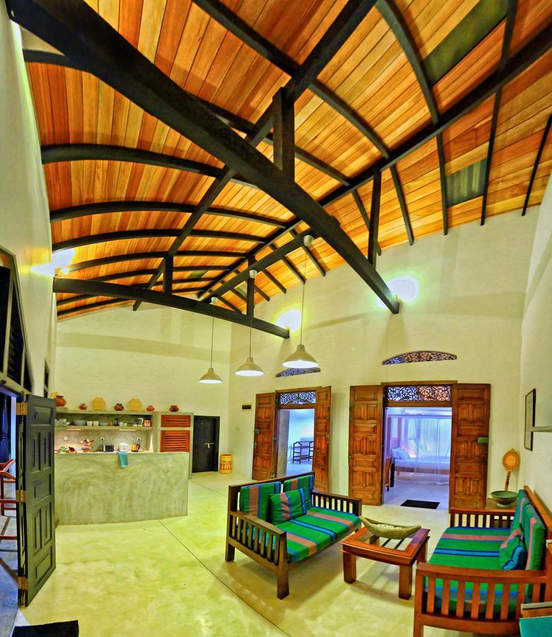 Blue Parrot Beach Villa Ambalangoda (Galle) Exterior foto